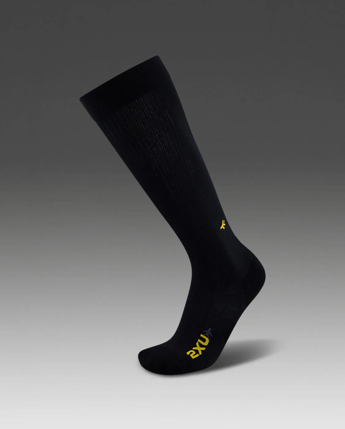 2XU Flight Compression Socks