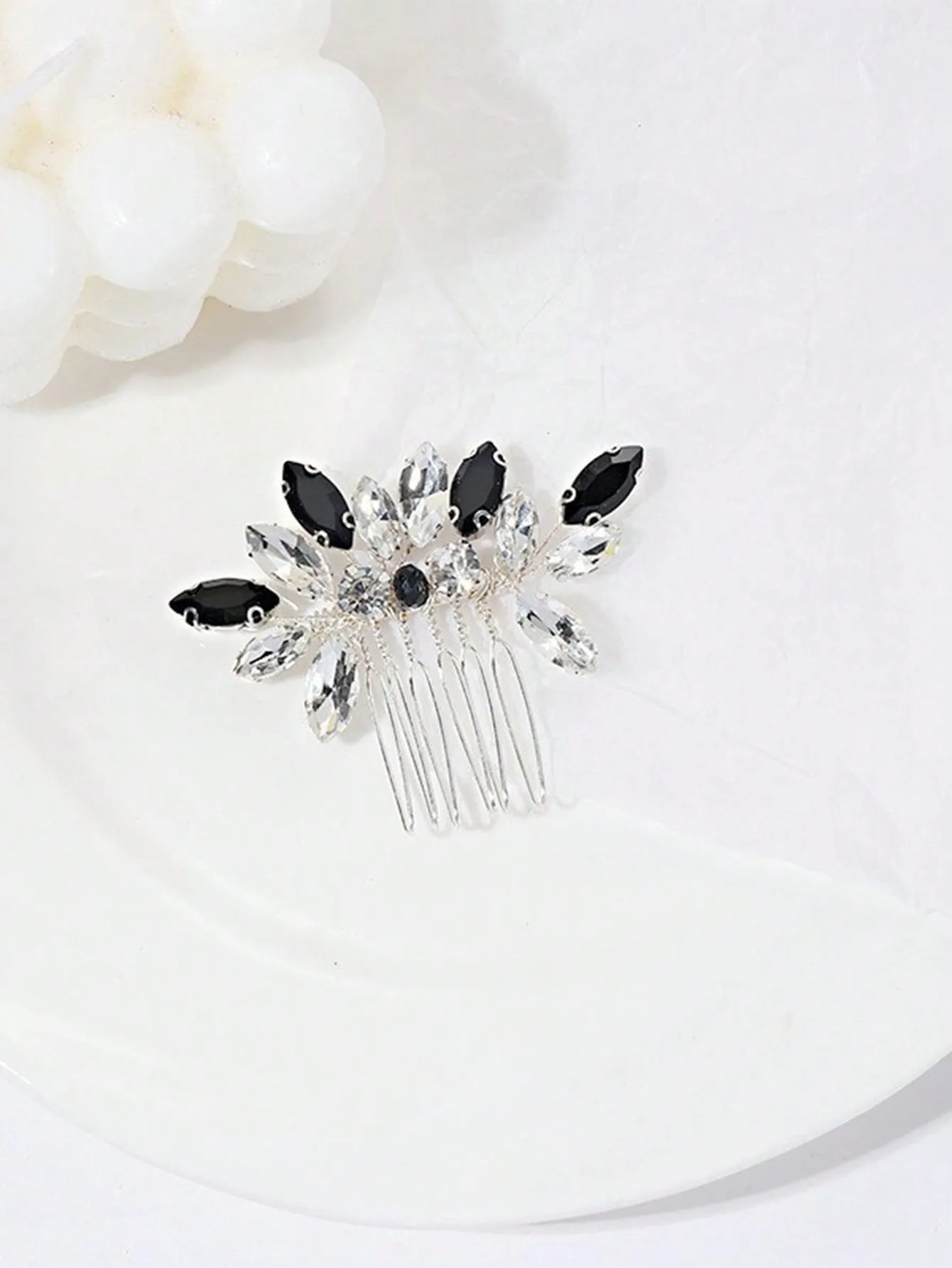 Black Hair Comb Crystal Insert Comb Fascinator For Bridal Wedding Handmade Rhinestone Hair Accessories Elegant Royal Tiaras