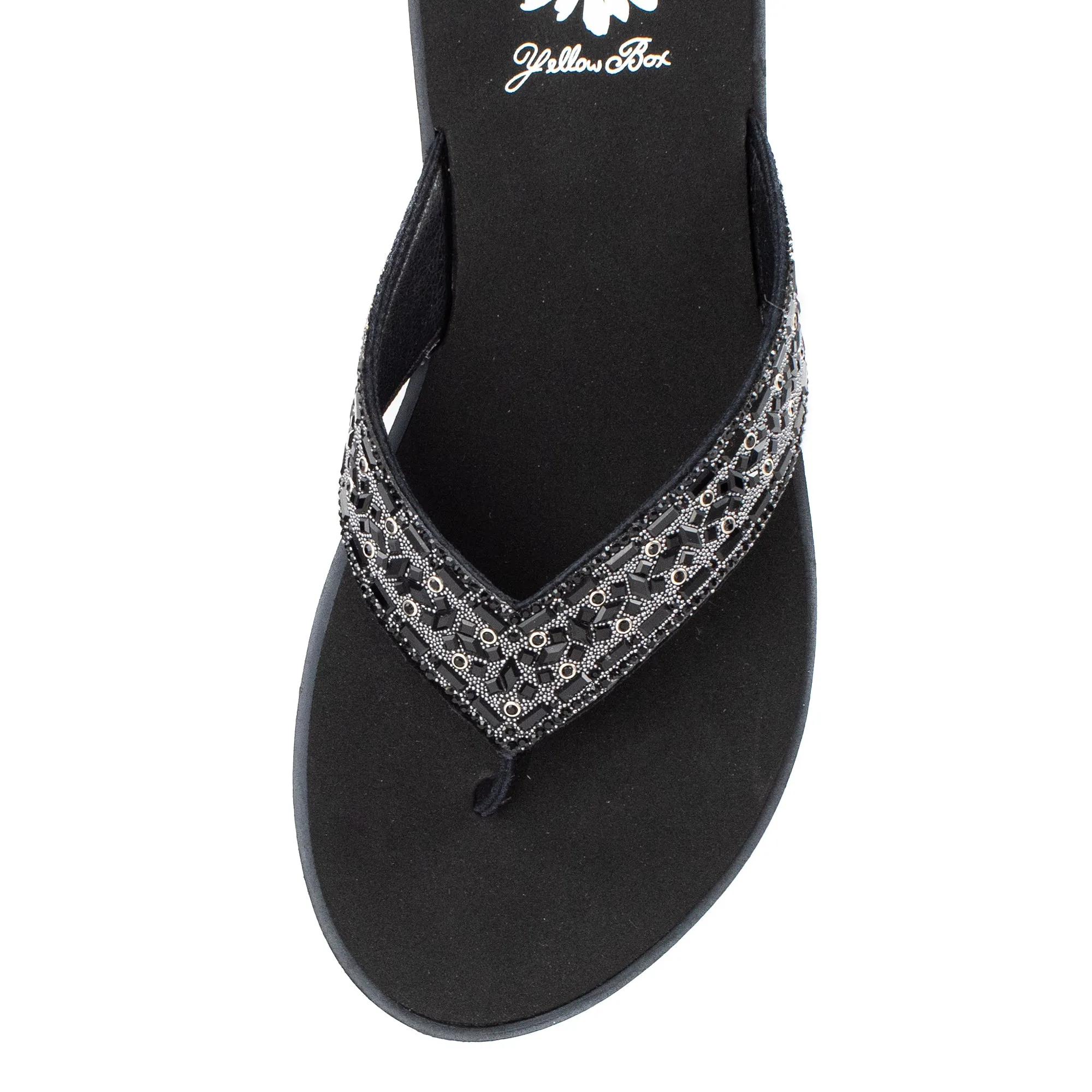 Dashna Sandal