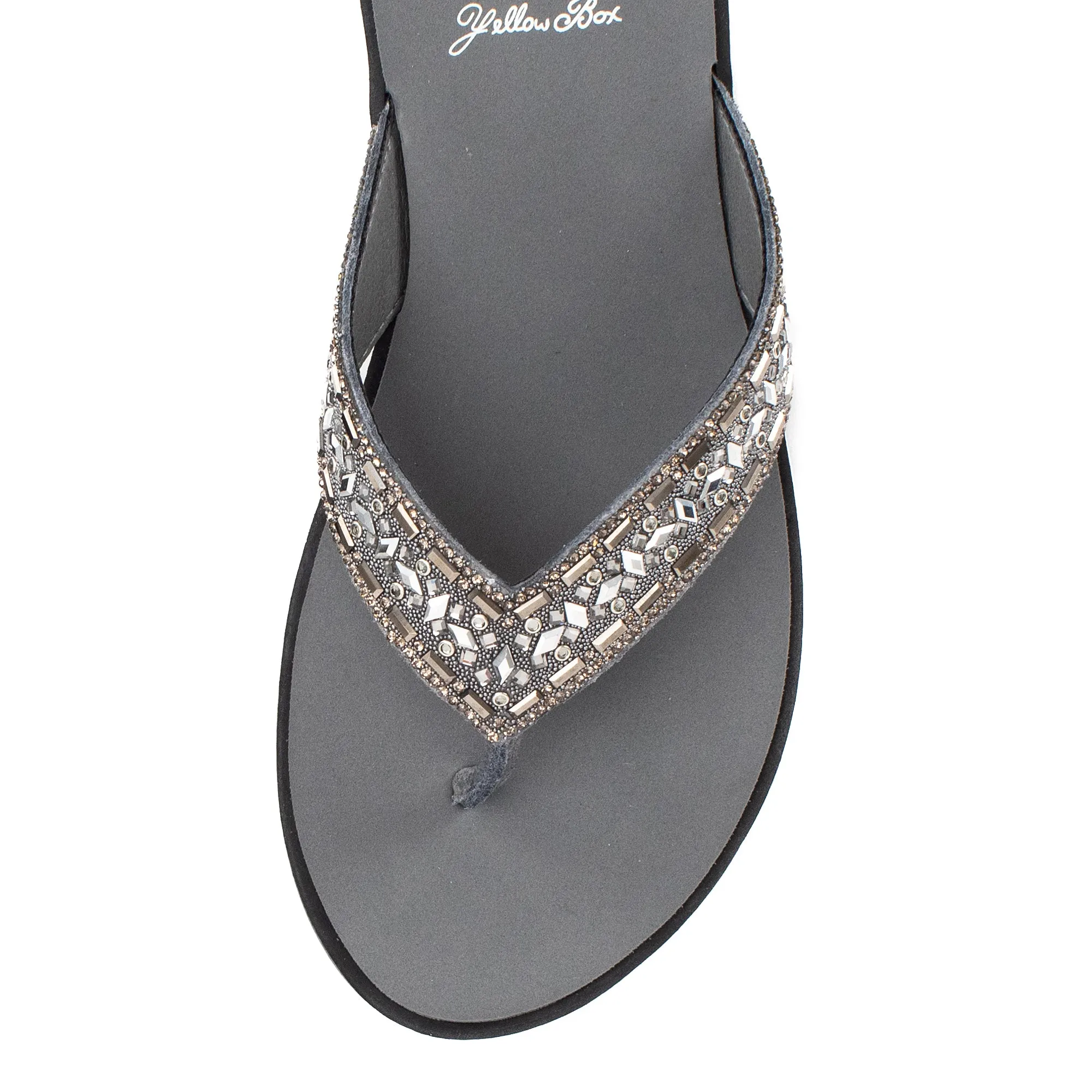 Dashna Sandal