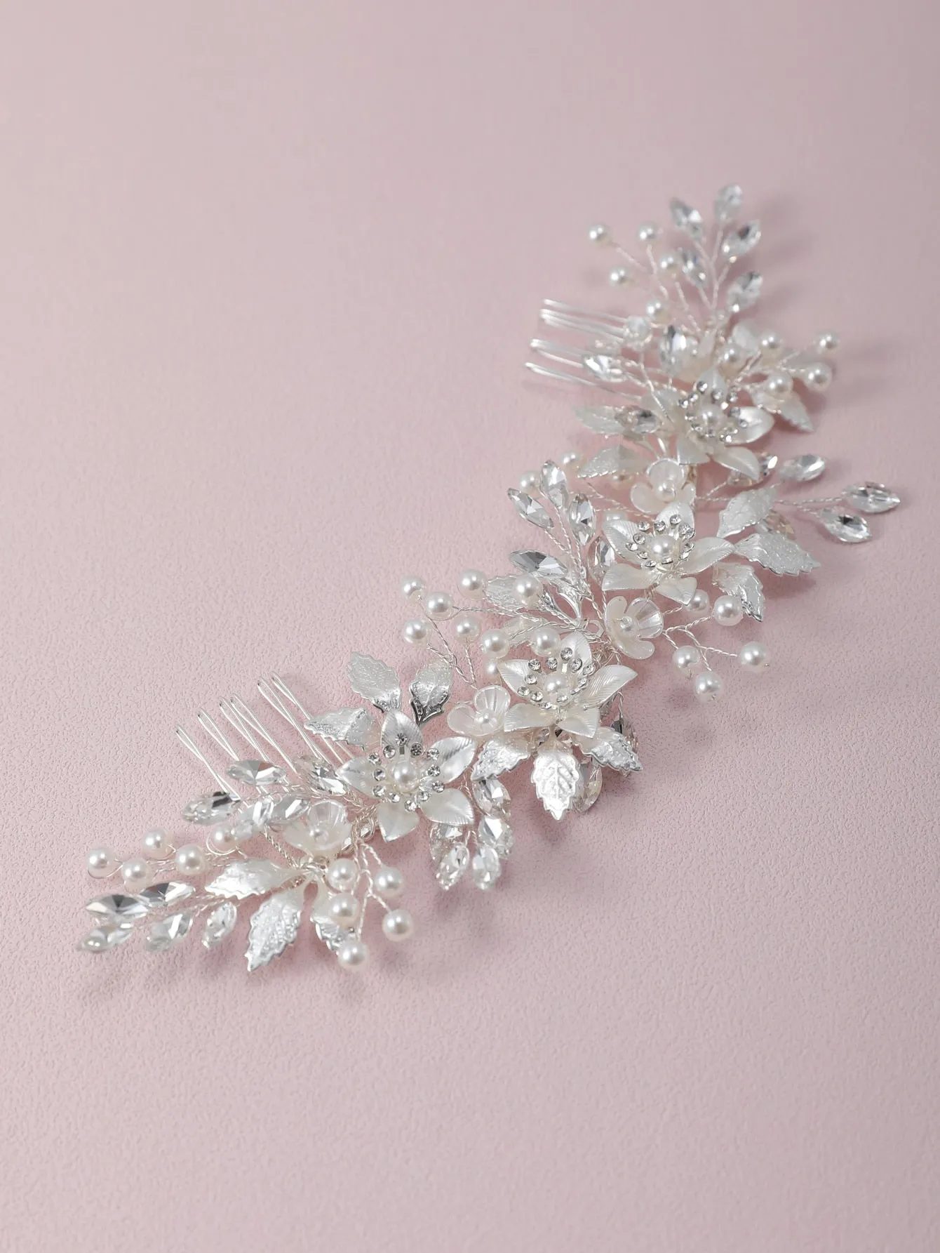 Rhinestone & Flower Decor Elegant Bridal Hair Comb For Wedding Tiaras